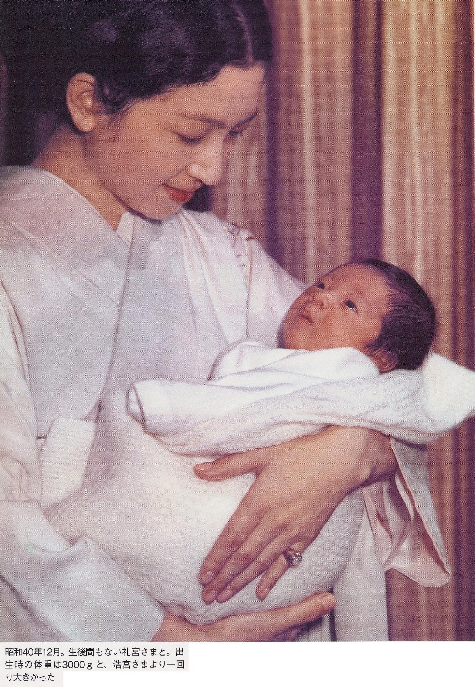 回复：【图片】日本皇后美智子的图片_卡米拉尚德吧_百度贴吧